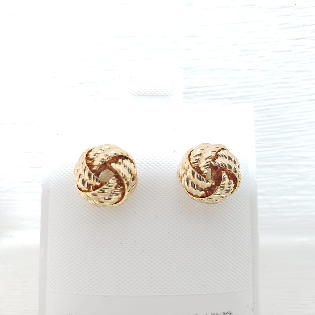 ARETES/ENCHAPE