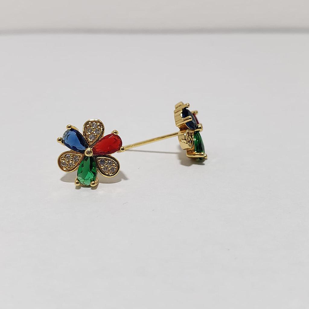 ARETES FLOR PIEDRA ROJA/VERDE/CIRCONIO INCRUSTADO